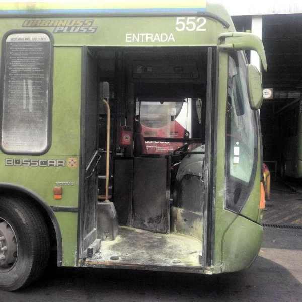 jonathan-jimenez-metrobus-quemado (2)