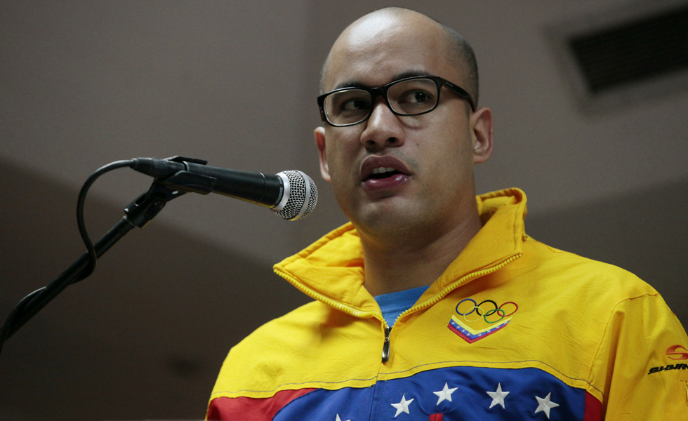 Rodríguez: Hoy el joven venezolano levanta la bandera tricolor en espacios internacionales