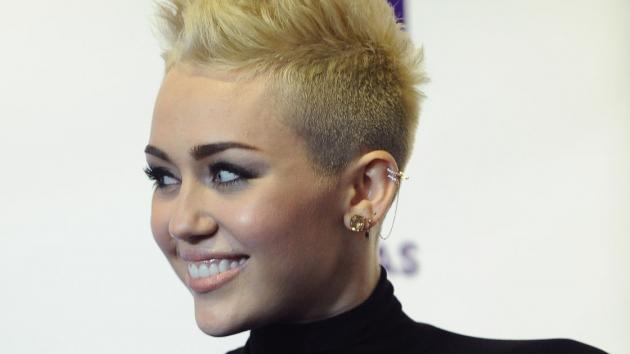 La atrevida portada de Miley Cyrus