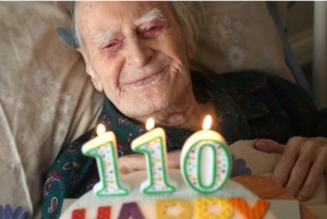 Muere el hombre más longevo de Reino Unido a los 110 años