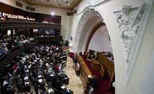 Crónica Parlamentaria: Van presos y sin derecho a defensa