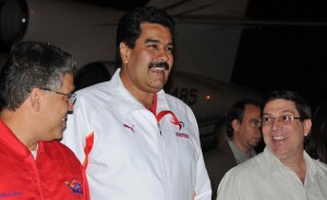 Maduro y Ramírez llegaron a Cuba (Foto y Video)