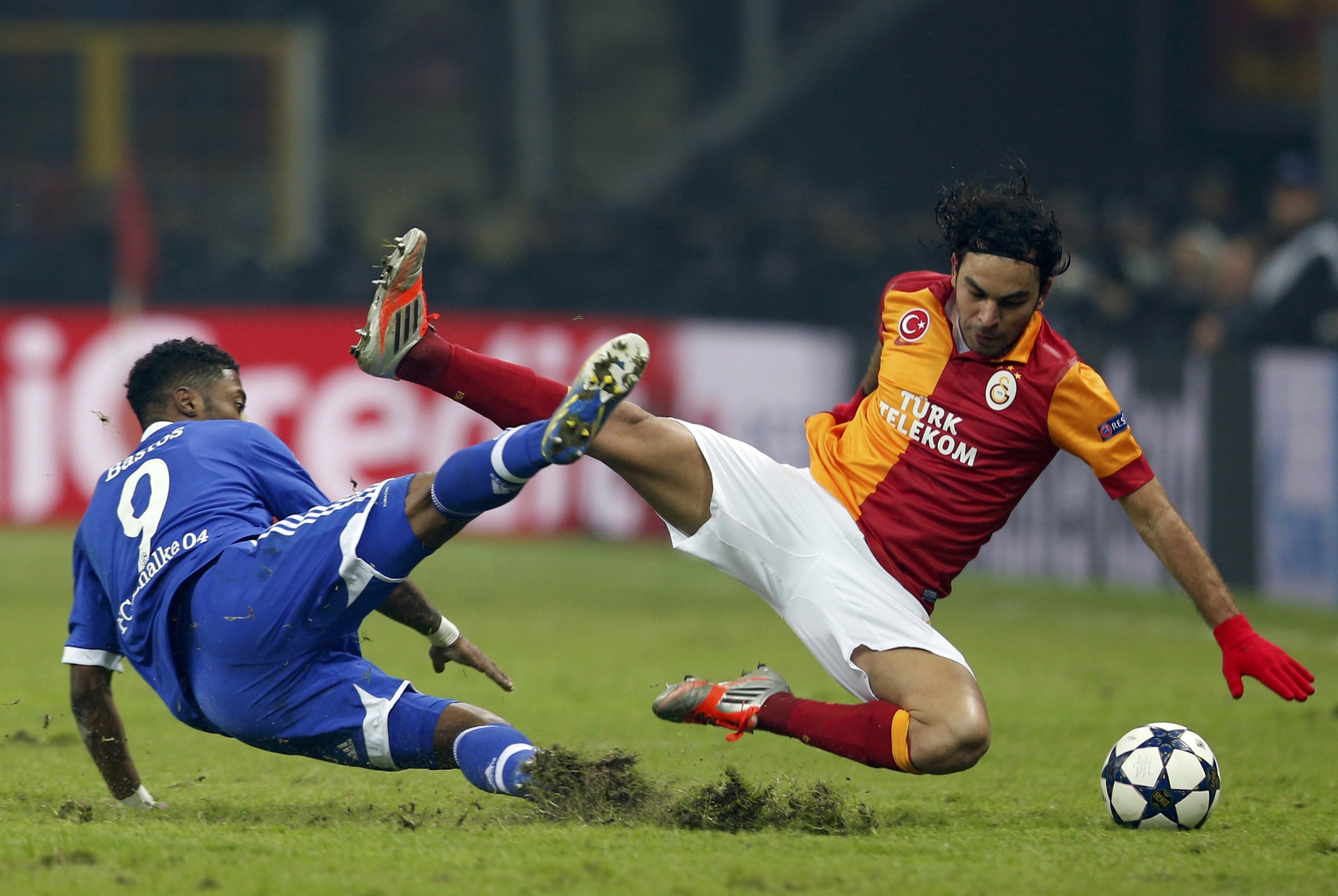 El Galatasaray sacó un valioso empate ante el Schalke 04
