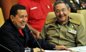 “Cuba se acerca a Estados Unidos por posible salida de Chávez”