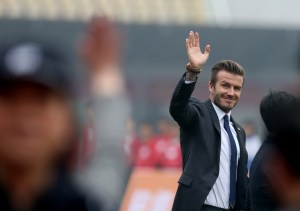 Beckham donará su sueldo a hospital infantil
