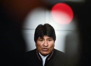 Morales analizará la permanencia de la embajada de EE UU en Bolivia