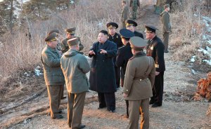 Corea del Norte anuncia que entra en guerra con Corea del Sur y prepara misiles para ataque a EEUU