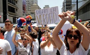 El Nuevo Herald: Chavismo acosado por el creciente descontento popular
