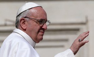 Papa Francisco preside su primera vigilia pascual