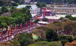 Oficialistas lloran a Chávez y prometen prolongar su revolución (Fotos)