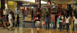 Centros comerciales en Maracaibo estarán abiertos Jueves y Viernes Santo