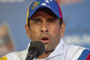 Capriles: Pretenden convertir el conteo de votos en un delito, estar del lado de la paz no es debilidad
