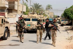 Ataque suicida deja 32 muertos en Irak