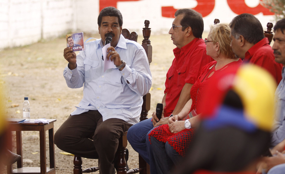 Maduro asegura que Chávez se le apareció, pero en forma de pajarito chiquitico (Video)