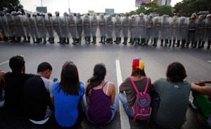 BBC: Abren válvula de escape a la crisis política en Venezuela