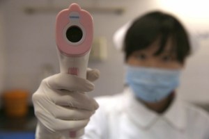 Shanghái se vuelca contra virus H7N9 mientras se detectan cuatro nuevos casos