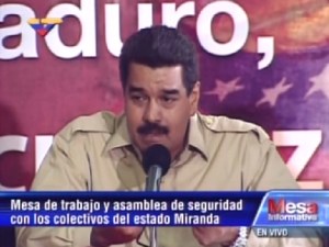 Maduro pide paz y señala a la oposición como generador de violencia