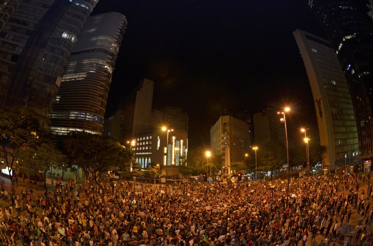 Sao Paulo y Río reducen precio del transporte en medio de masivas manifestaciones