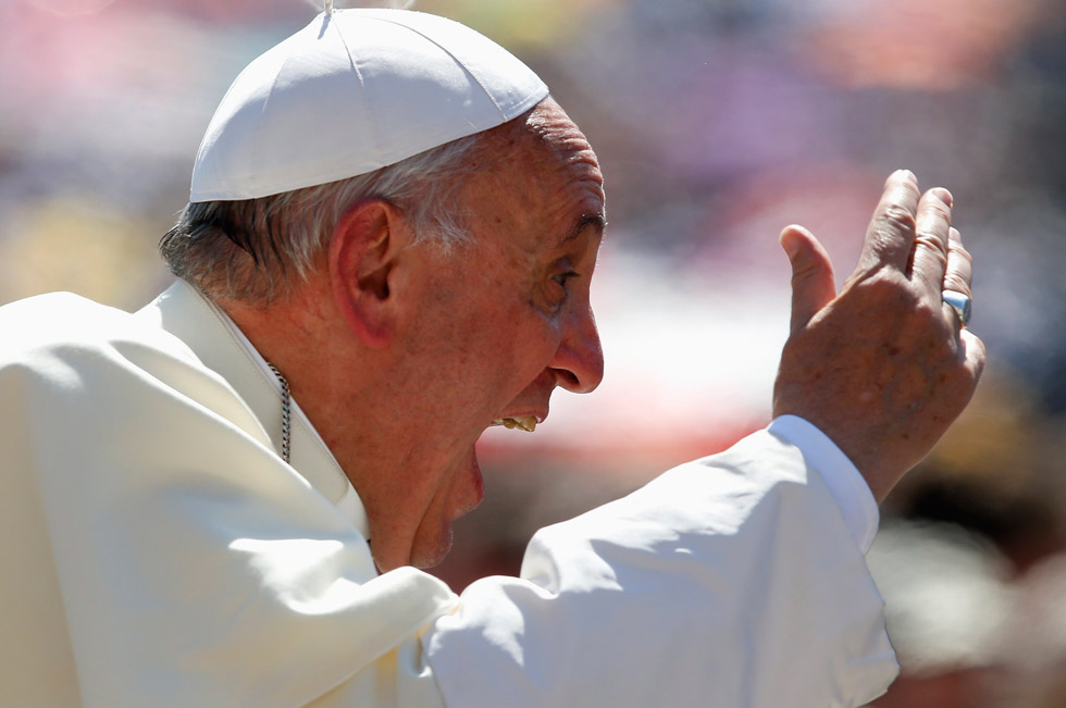 El papa Francisco lanza una jornada mundial de ayuno y oración por la paz en Siria