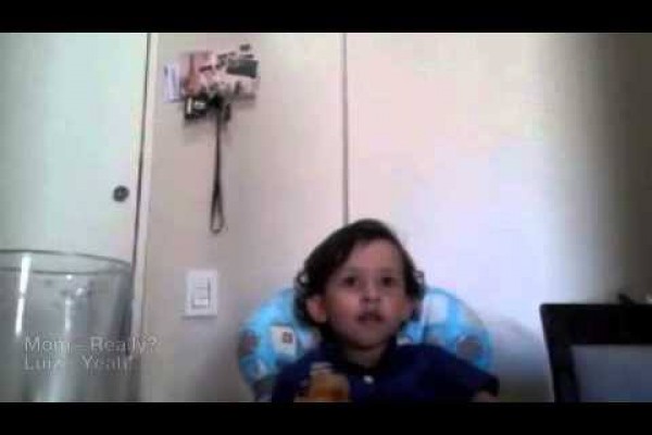 Niño explica a su madre por qué no quiere comer animales y esta llora de la emoción (Video + lágrimas)