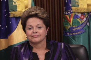 Encuesta revela fuerte caída en apoyo a Rousseff