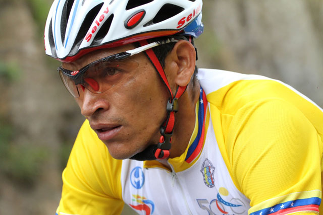 Italiano Stefano Borchi primero en Valencia en la Vuelta Venezuela (Fotos)