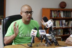 Héctor Rodríguez dice que el Gobierno “reivindica” a quienes piensan distinto