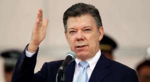 Santos espera lograr acuerdo de paz con la guerrilla el próximo año