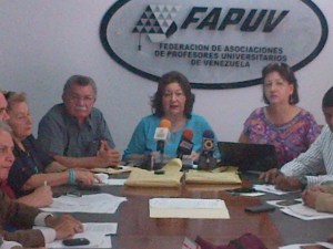 Fapuv: Bases profesorales y sector estudiantil definirán el destino del conflicto universitario