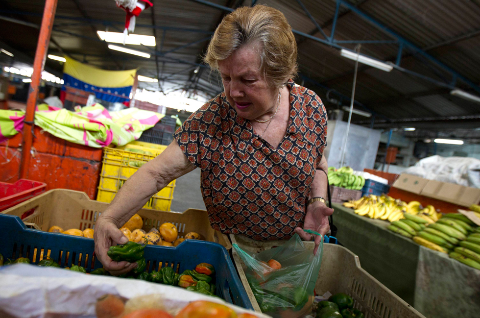 Inflación acumulada de alimentos registra un 32,9%