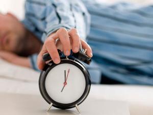 Las horas de sueño no están relacionadas con el cansancio, según estudio