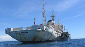 Autoridades mantienen detenido al capitán del buque RV Teknik Perdana