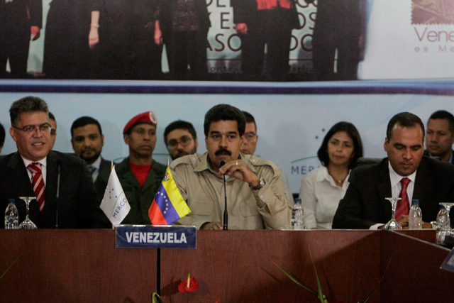 Maduro sugiere al Mercosur tomar modelo económico del grupo Brics