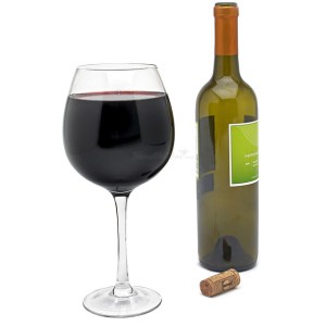 Beneficios de beber una copa de vino al día