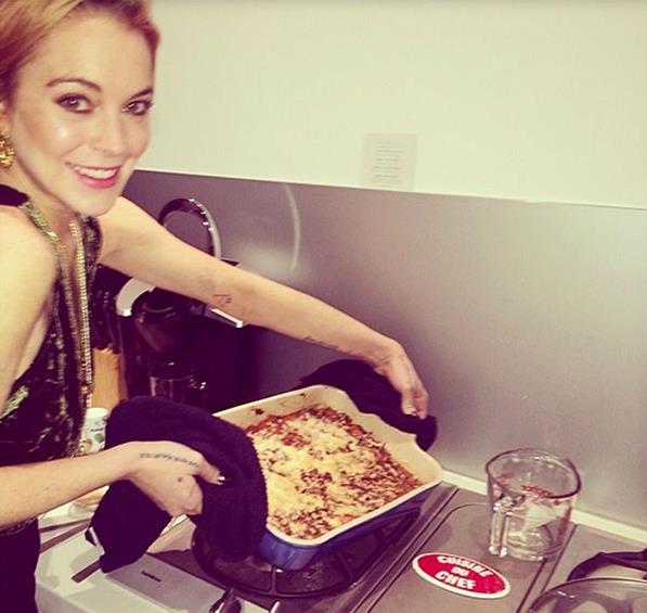 Lindsay Lohan cocinó para el Día de Acción de Gracias (Foto)
