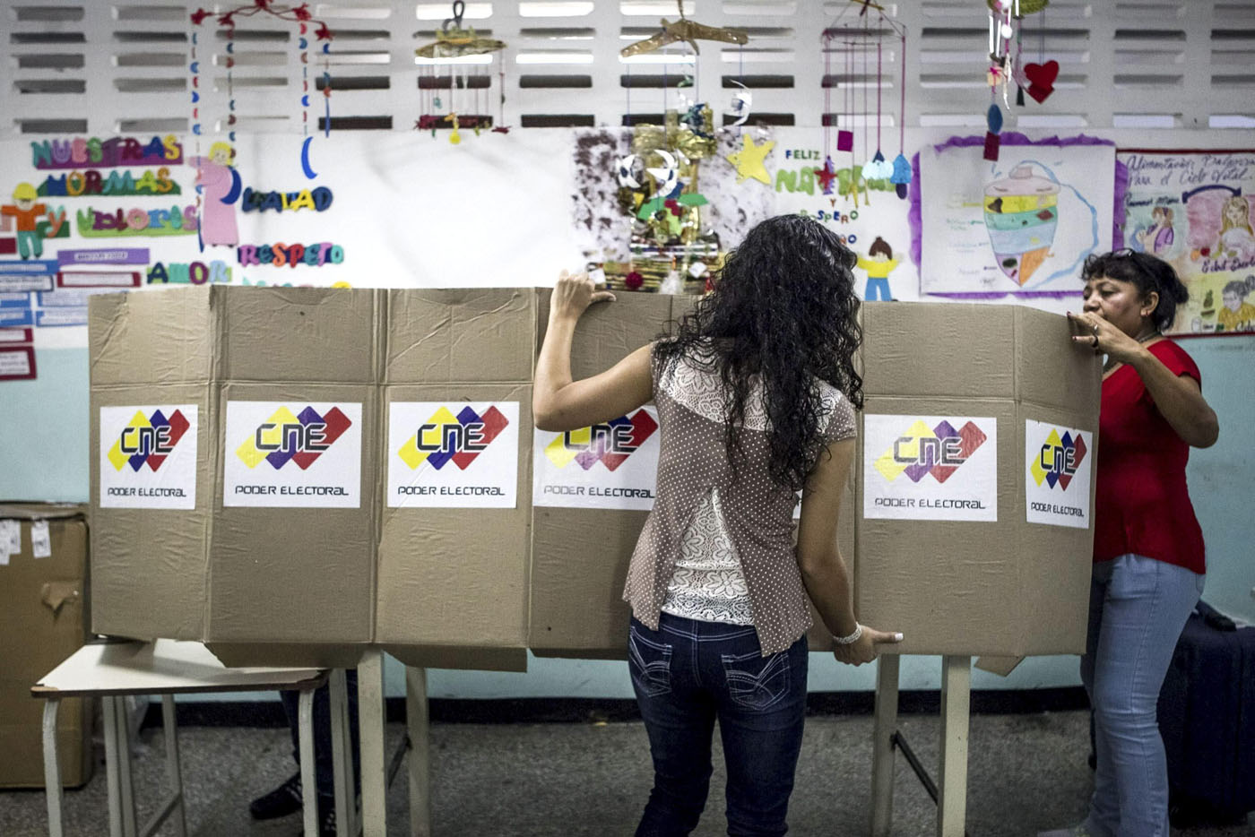 Reportan problemas con máquinas de votación en Palo Verde