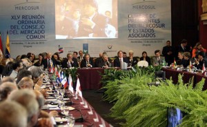 Comisiones legislativas de Paraguay aprueban ingreso de Venezuela al Mercosur