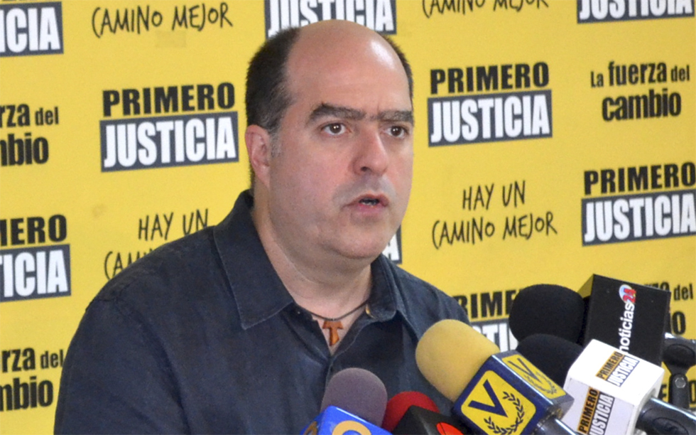 Julio Borges: Gabriela Ramírez debe renunciar a su cargo por justificar la tortura
