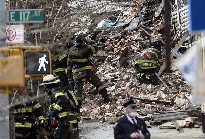 Ascienden al menos a siete los muertos por explosión en Nueva York
