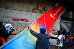 Ramón Muchacho cuestiona manifestación violenta en Chacao