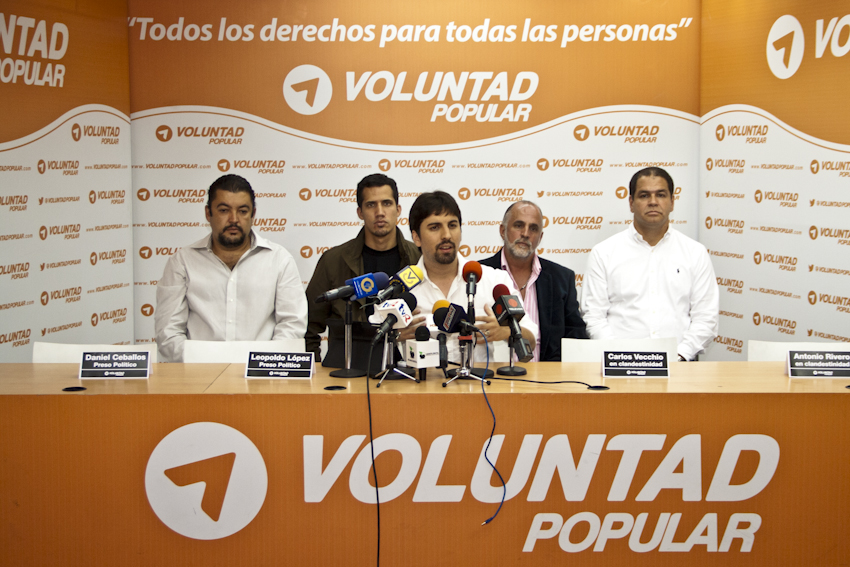 Guevara: Advertimos que Rodríguez Torres prepara plan para incriminar a Voluntad Popular
