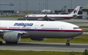La búsqueda del avión malasio sigue 100 días después de su desaparición