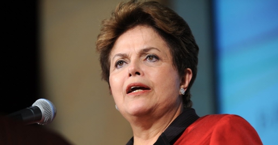 Rousseff lamenta víctimas tras derrumbe de viaducto