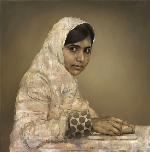 Jonathan Yeo dona retrato de Malala para subasta