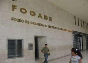 Nombrado Ysmel Serrano como presidente de Fogade