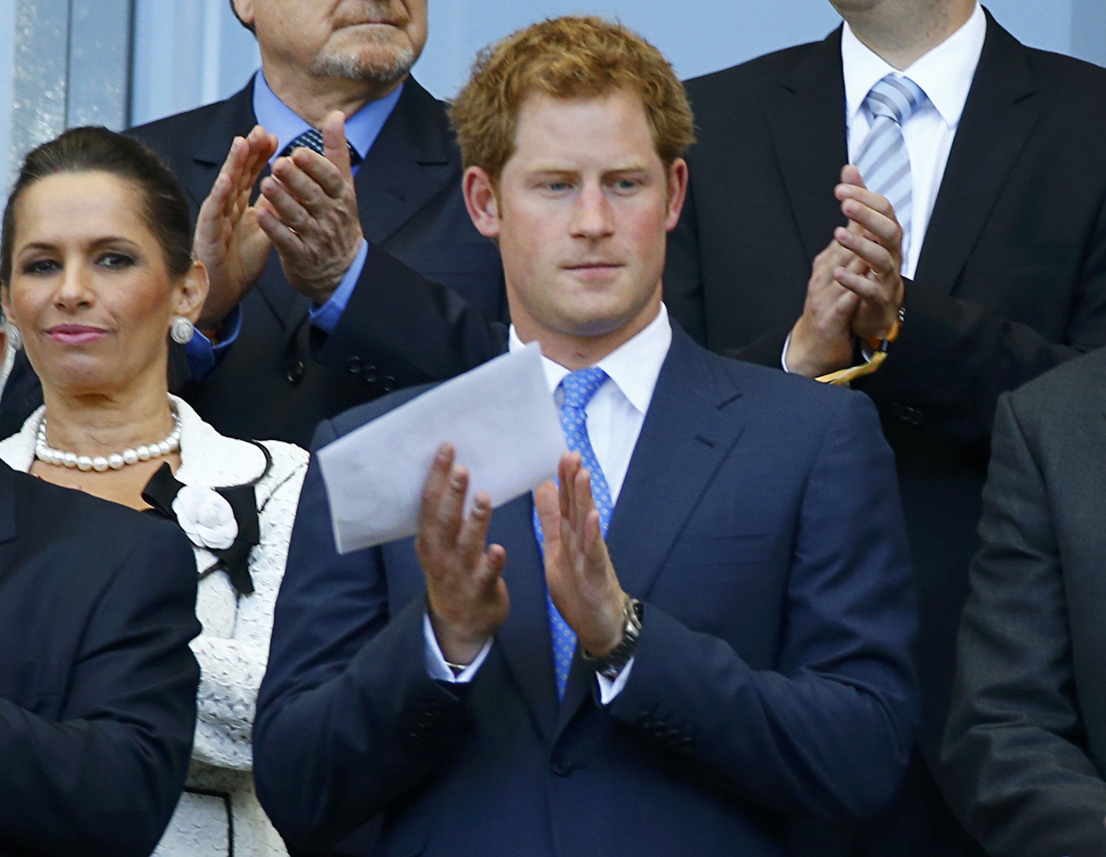 El príncipe Harry asiste al Mundial y da el adiós a Inglaterra (Fotos)