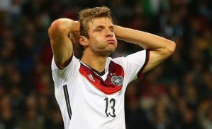 Müller se fue de boca en “jugada de laboratorio” (Video + memes)