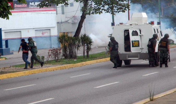 Un detenido y tres heridos por metra y perdigonazo durante protesta en Barquisimeto