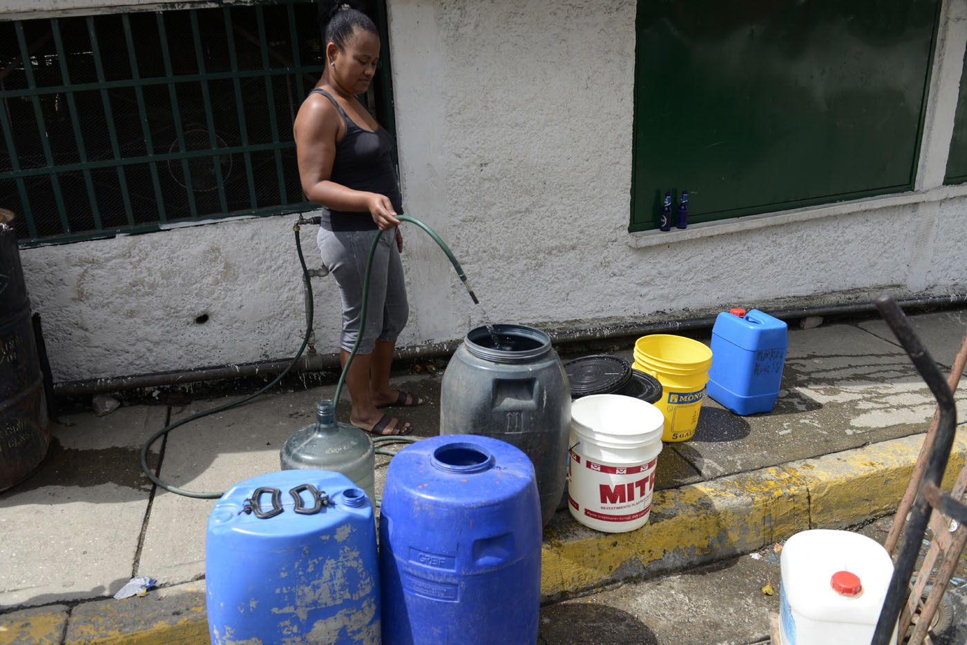 Comienza restitución del servicio de agua en Caracas