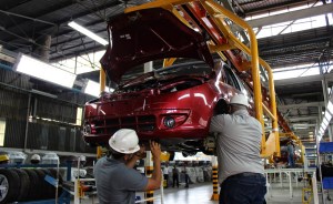 Sector automotriz no exporta carros desde mayo de 2009